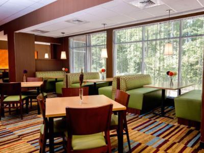 Hotel Fairfield & By Marriott Richmond Midlothian