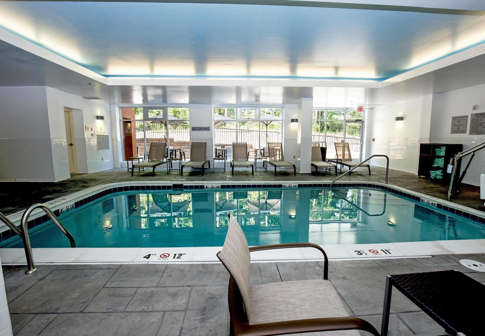 Fairfield & By Marriott Richmond Midlothian 3*