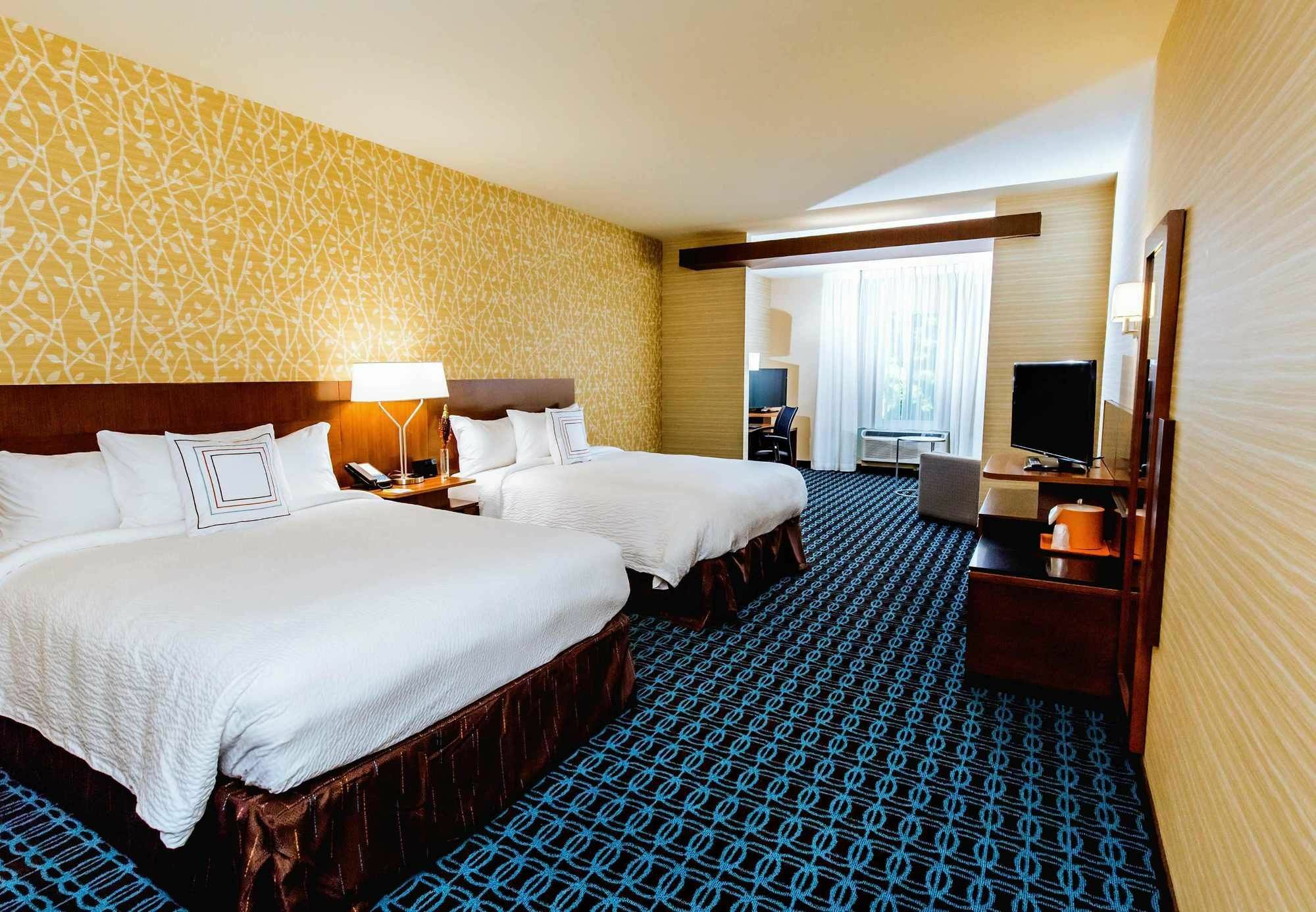 Fairfield & By Marriott Midlothian Hotel
