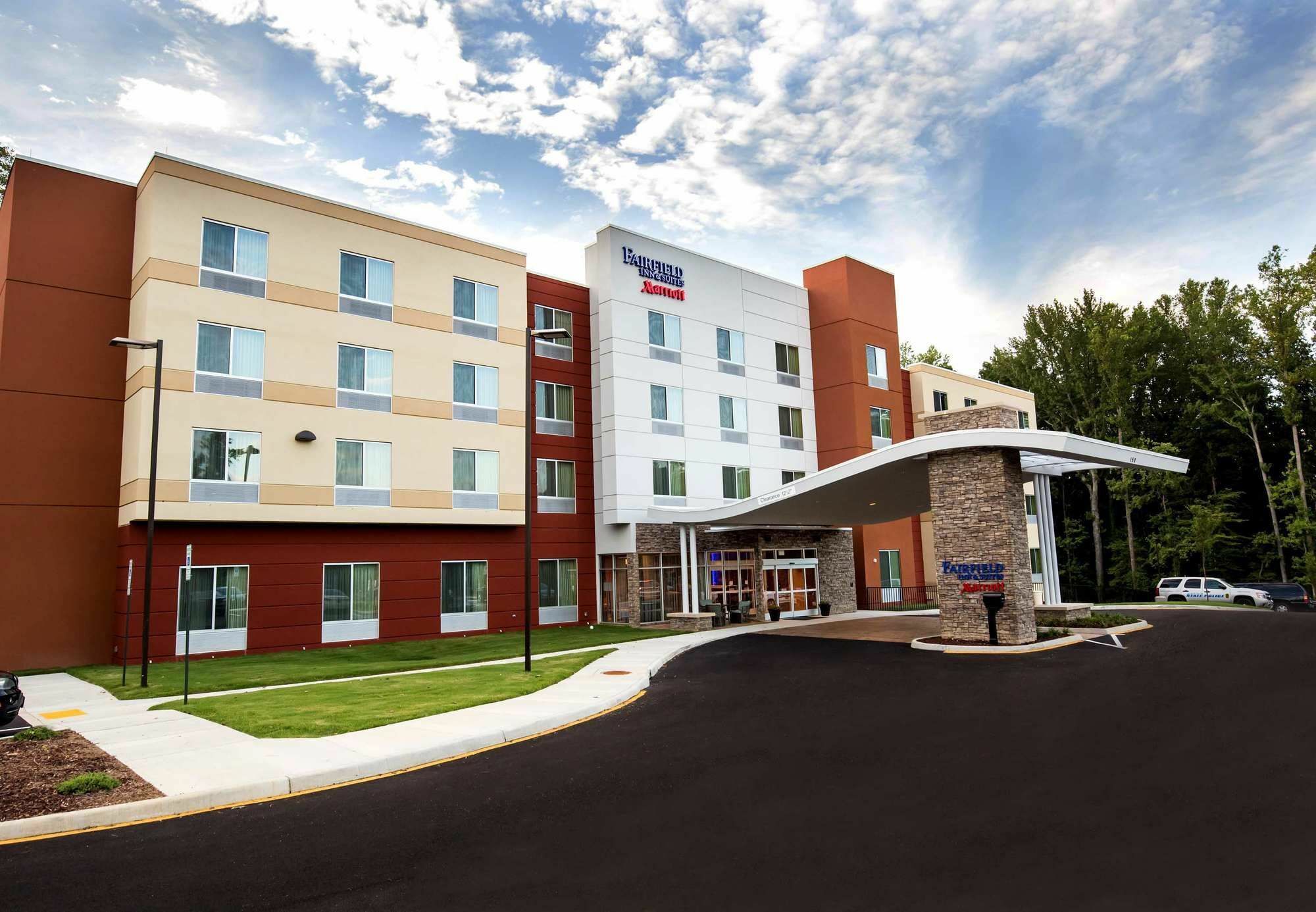 Fairfield & By Marriott Richmond Midlothian 3*