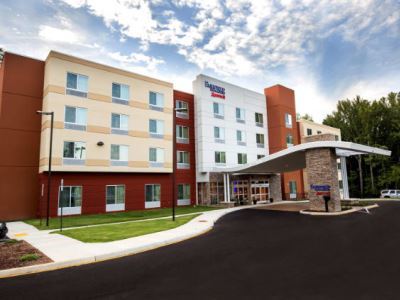 Hotel Fairfield & By Marriott Midlothian
